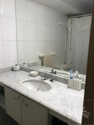 Luminoso y comodo dpto en tercer piso