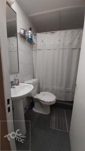 3 dormitorios y 1 baño a cuadras del metro Elisa Correa