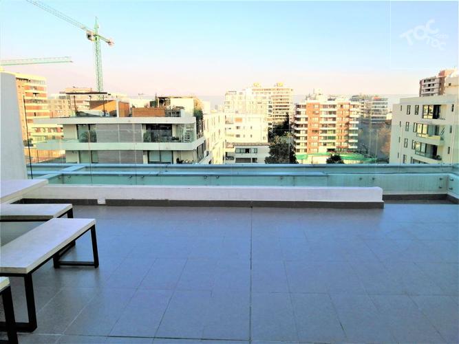 PENTHOUSE EL VERGEL CON LOS LEONES