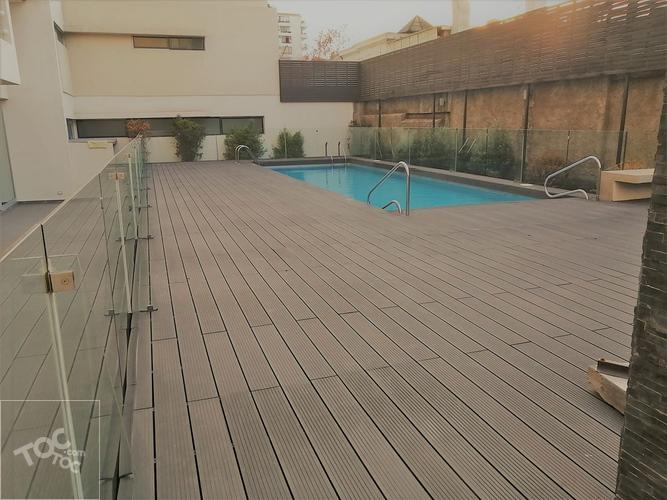 PENTHOUSE EL VERGEL CON LOS LEONES