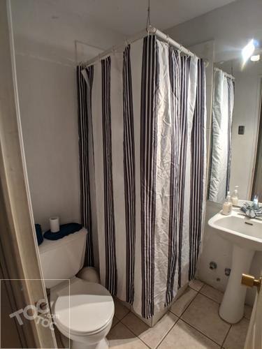 Casa de 2 pisos en Condominio Ciudad Satélite Maipu