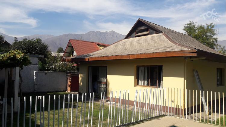 Casa en la Reina