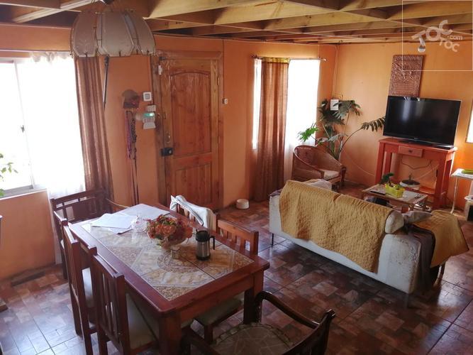 ¡¡Oportunidad!! Casa 2 pisos en Loncura, Quintero, 4D, 2B, Estacionamiento 2 vehiculos