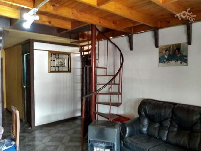 Se vende amplia casa en El Bosque