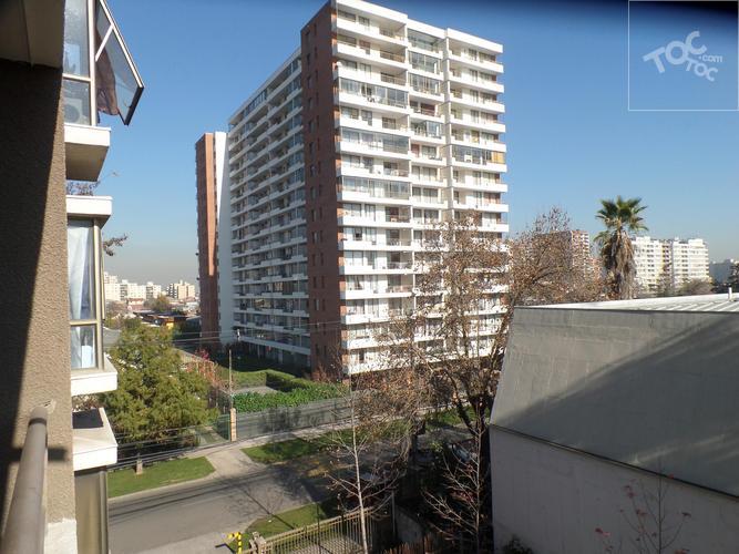 Metro Ciudad Del Niño, Calle Vargas Buston 3D+2B+1Est+1Bod.