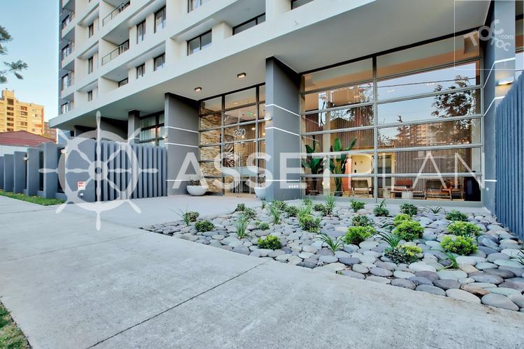 Cuarta Avenida 1350 (+ Estacionamiento /+ Bodega), Condominio Conquista Cuarta Avenida