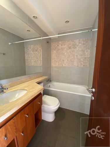 Vendo Amplia Casa Barrio Cumbres del Sur