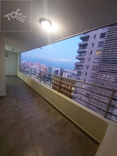 EXCLUSIVO DEPTO EXCELENTE UBICACIÓN LA GLORIA 34 PISO 17 Las Condes