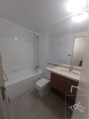 EXCLUSIVO DEPTO EXCELENTE UBICACIÓN LA GLORIA 34 PISO 17 Las Condes