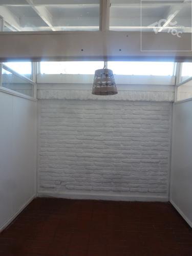 Jesús 700, La Reina, Metro Simón Bolívar, Comunidad Castillo Velasco