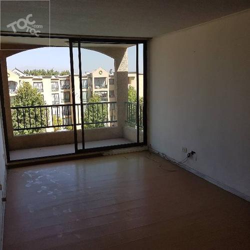 Arriendo espacioso departamento en Condominio Jardin Oeste – Cerrillos