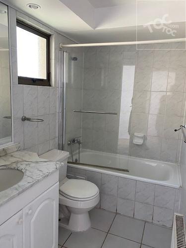 Arriendo depto 3d y 2B mas servicios cerca metro principe de gales