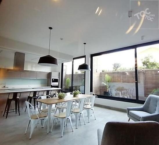 Arriendo Dpto. 73 m2, Estac. y B., Las Condes
