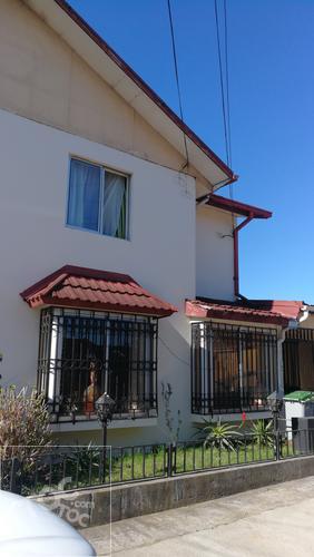 Amplia casa en sector Las Princesas. Concepción.