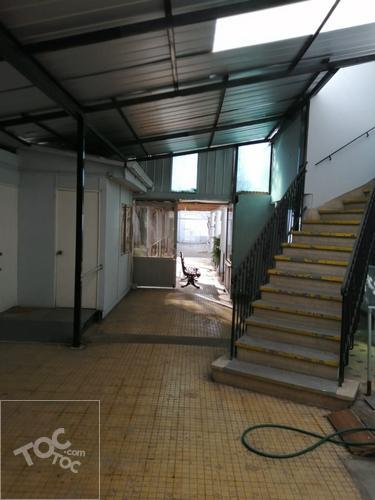 ESPECTACULAR CASA EN PLENO BARRIO ITALIA