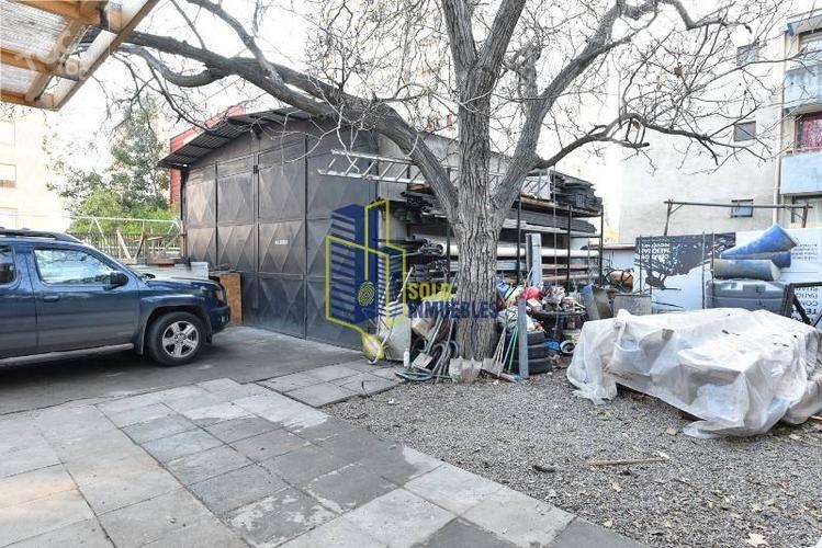 CASA CON USO COMERCIAL AV. IRARRAZABAL/METRO CHILE ESPAÑA