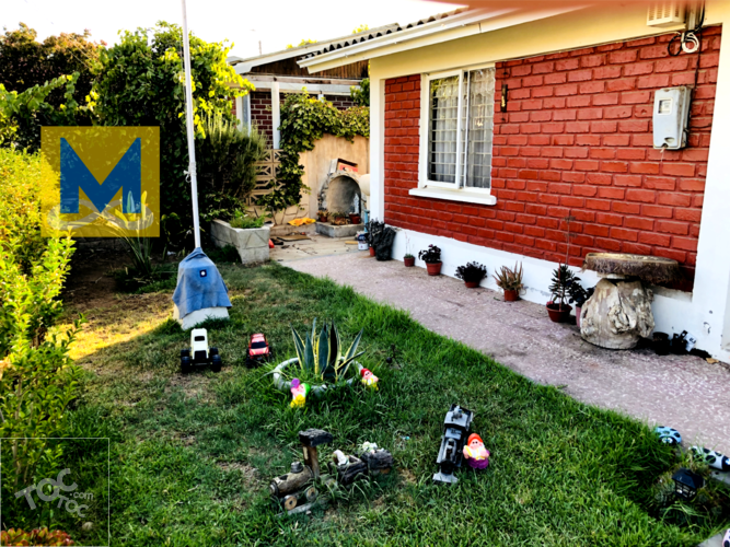 Gran Casa en Peñablanca junto al Lider