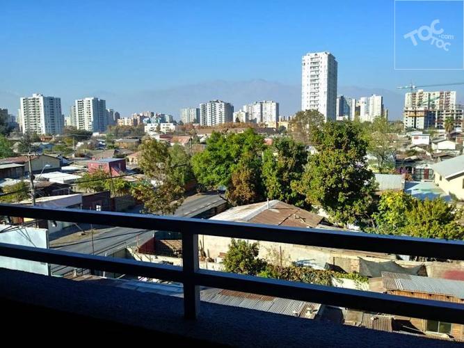 avenida Lo ovalle 0854