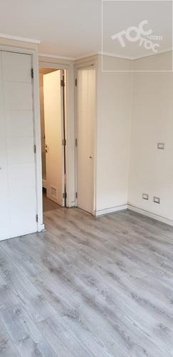 OPORTUNIDAD 3 MESES VALOR REBAJADO! BARRIO ITALIA, 1 DORMITORIO,1 BAÑO, COCINA EQUIPADA, 1 BODEGA. METRO IRARRAZAVAL.