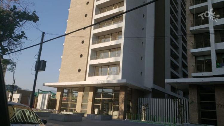 METRO IRARRÁZAVAL / CONDELL