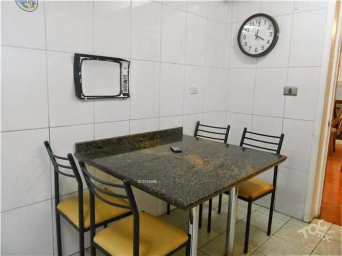 Departamento 4 dormitorios, 2 estacionamientos y bodega