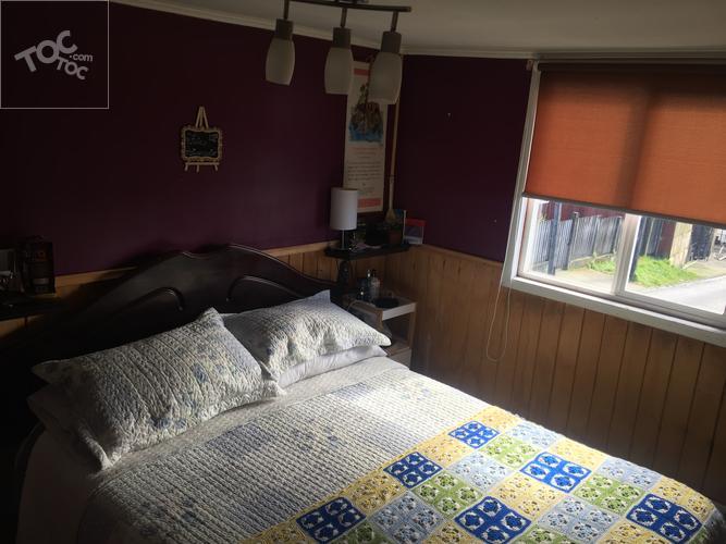Casa excelente ubicación, a pasos Av Presidente Ibañez