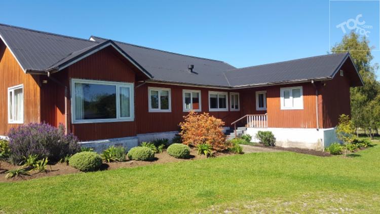 FUTRONO -LAGO RANCO- PARQUE 15.000 METROS -EQUIPADISIMA/VISTA AL LAGO RANCO - AMOBLADO- PARQUE 15,000 METROS DE JARDIN