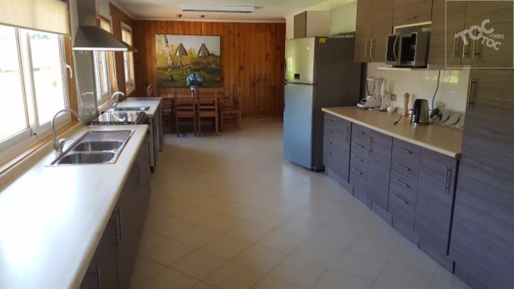 FUTRONO -LAGO RANCO- PARQUE 15.000 METROS -EQUIPADISIMA/VISTA AL LAGO RANCO - AMOBLADO- PARQUE 15,000 METROS DE JARDIN
