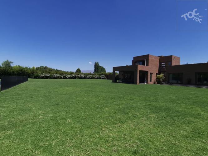 Condominio El Algarrobal 2 de Chicureo Colina