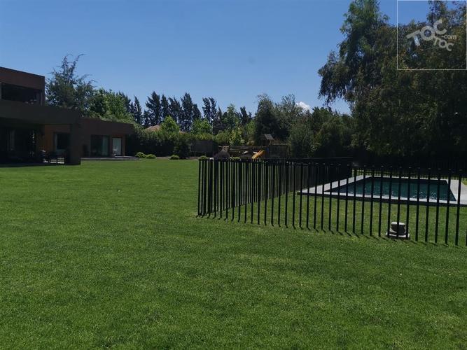 Condominio El Algarrobal 2 de Chicureo Colina