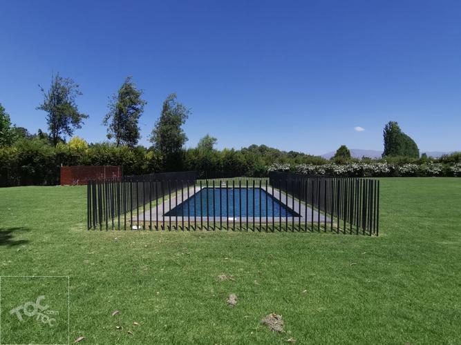 Condominio El Algarrobal 2 de Chicureo Colina