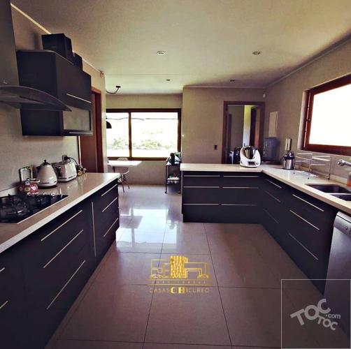 Condominio El Algarrobal 2 de Chicureo Colina