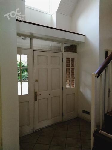 Casa Lo barnechea Georgian colegio Bertait