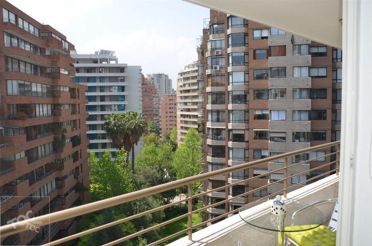 Excelente Departamento en el Golf, Las Condes