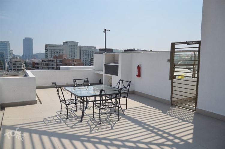 Excelente Departamento en el Golf, Las Condes
