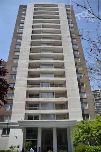 Excelente Departamento en el Golf, Las Condes