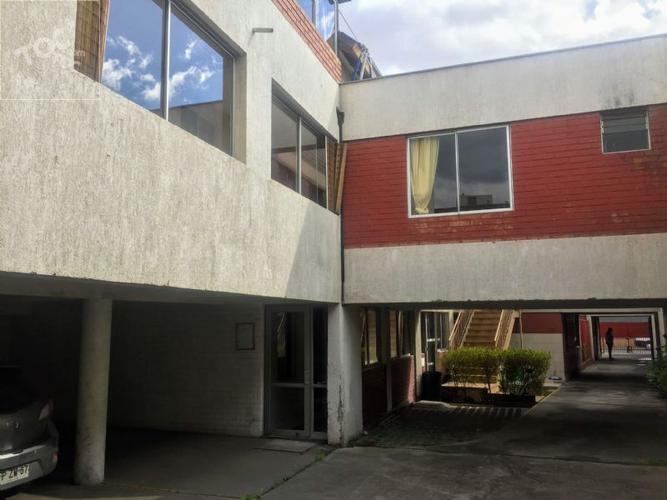 HOTEL, METRO U.L.A., SANTIAGO CENTRO
