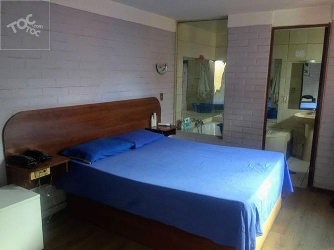 HOTEL, METRO U.L.A., SANTIAGO CENTRO