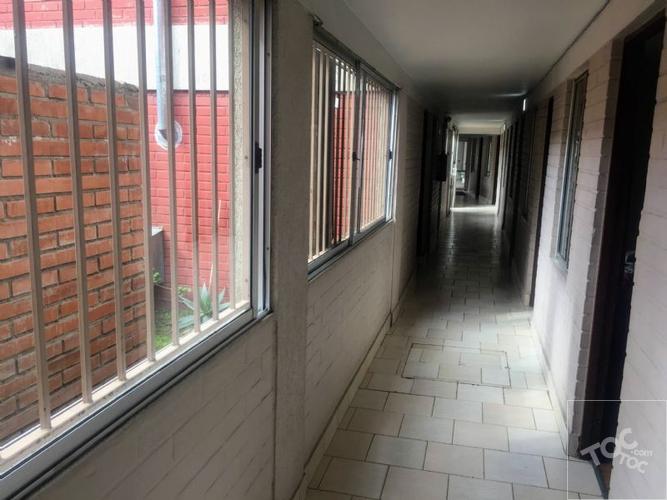HOTEL, METRO U.L.A., SANTIAGO CENTRO