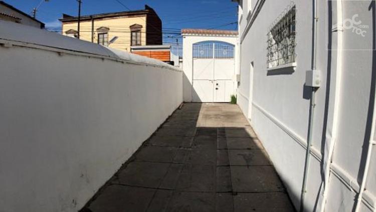 Arriendo propiedad comercial, centro de la serena