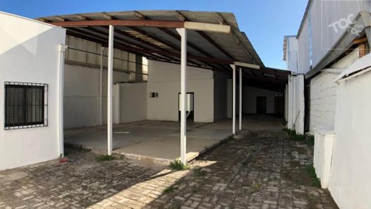 Arriendo propiedad comercial, centro de la serena