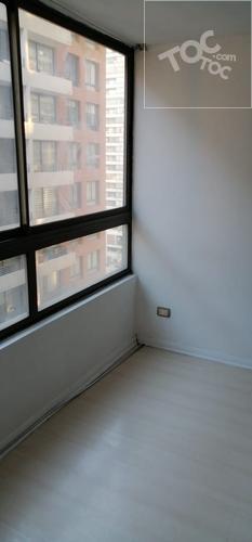 ARRIENDO DEPARTAMENTO EN UN PISO 12 DE 26 M2 APROX 1D 1B A DOS CUADRAS DEL METRO ESTACIÓN SANTA ANA SALIDA SAN MARTÍN EN SANTIAGO CENTRO / DISPONIBLE