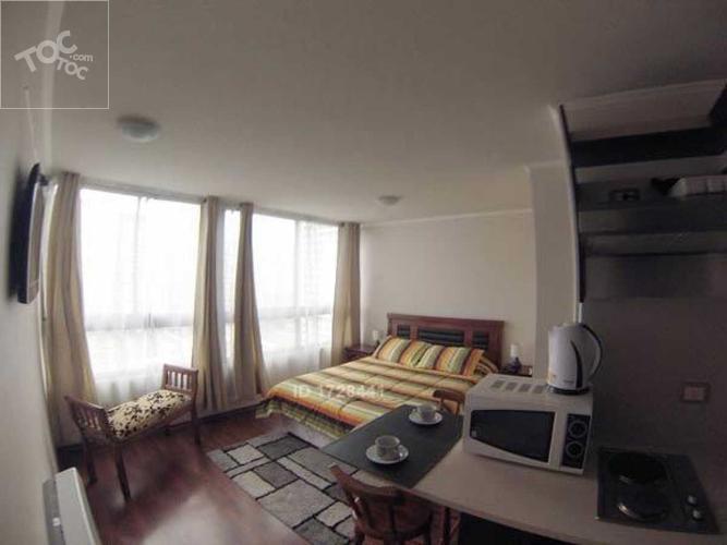 ARRIENDO DEPTO. ESTUDIO DE UN SOLO AMBIENTE EN UN PISO 10 COMUNA DE SANTIAGO CENTRO / A TRES CUADRAS DEL METRO ESTACIÓN SANTA ISABEL / DISPONIBLE INM