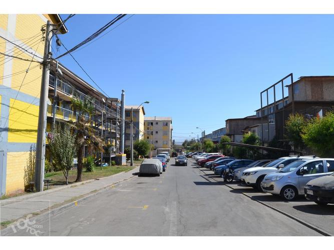 VENTA DEPARTAMENTO EN EL BOSQUE DE 48 MTRS2 EN 1.673 U.F.