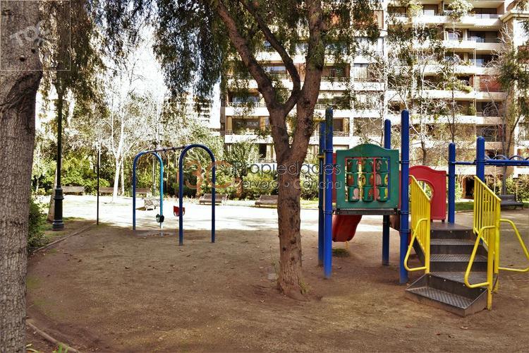 COLEGIO ALEMAN / PLAZA / ESTADIO MANQUEHUE / PARQUE ARAUCO