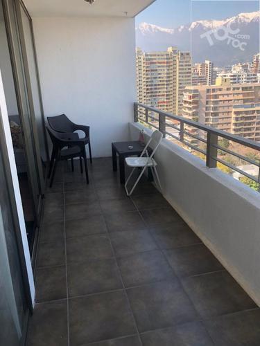 Departamento Tobalaba / Cristóbal Colón / Metro