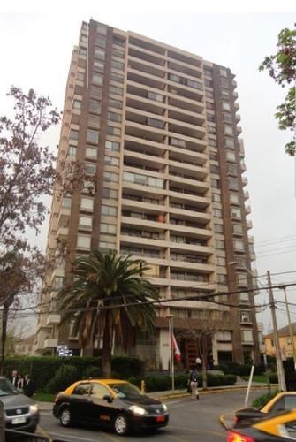 Departamento Tobalaba / Cristóbal Colón / Metro