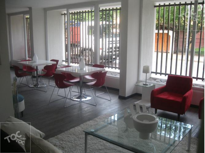 Se arrienda estupendo departamento Angamos, Metro Santa Isabel. Santiago Centro