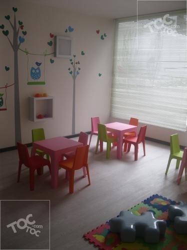 Se arrienda estupendo departamento Angamos, Metro Santa Isabel. Santiago Centro