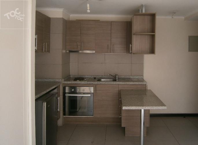 Se arrienda estupendo departamento Angamos, Metro Santa Isabel. Santiago Centro